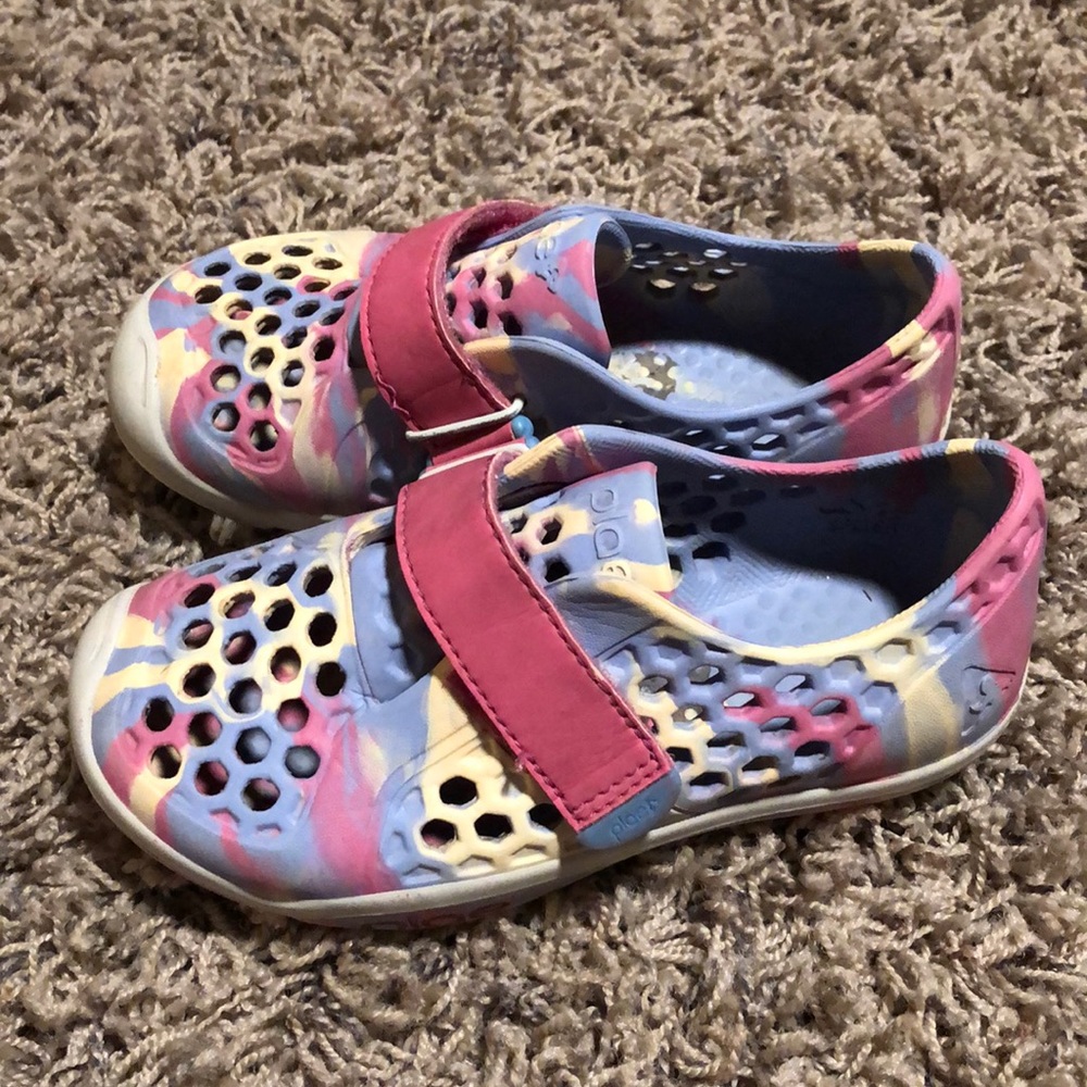 Plae kids shoes